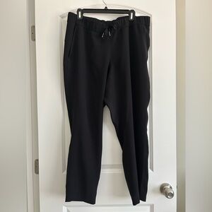 Lululemon Black Drawstring Pull On Pant size 12